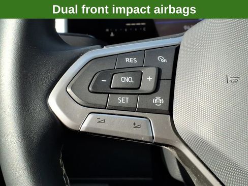 Used 2022 Volkswagen Atlas SE image 29