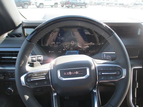 New 2026 GMC Yukon XL Elevation w/ Elevation Premium Package AWD/4WD image 19