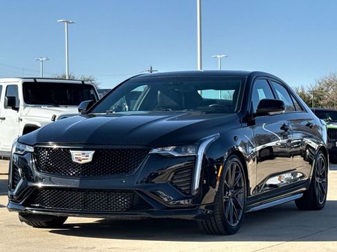 Used 2022 Cadillac CT4 V w/ Navigation Package RWD image 3