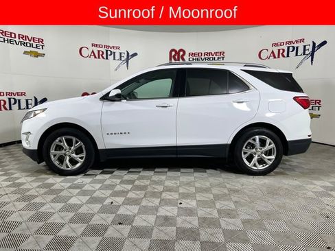 Used 2019 Chevrolet Equinox LT w/ Sun & Navigation Package image 6