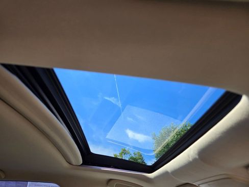 Used 2010 Honda Crosstour EX-L image 20