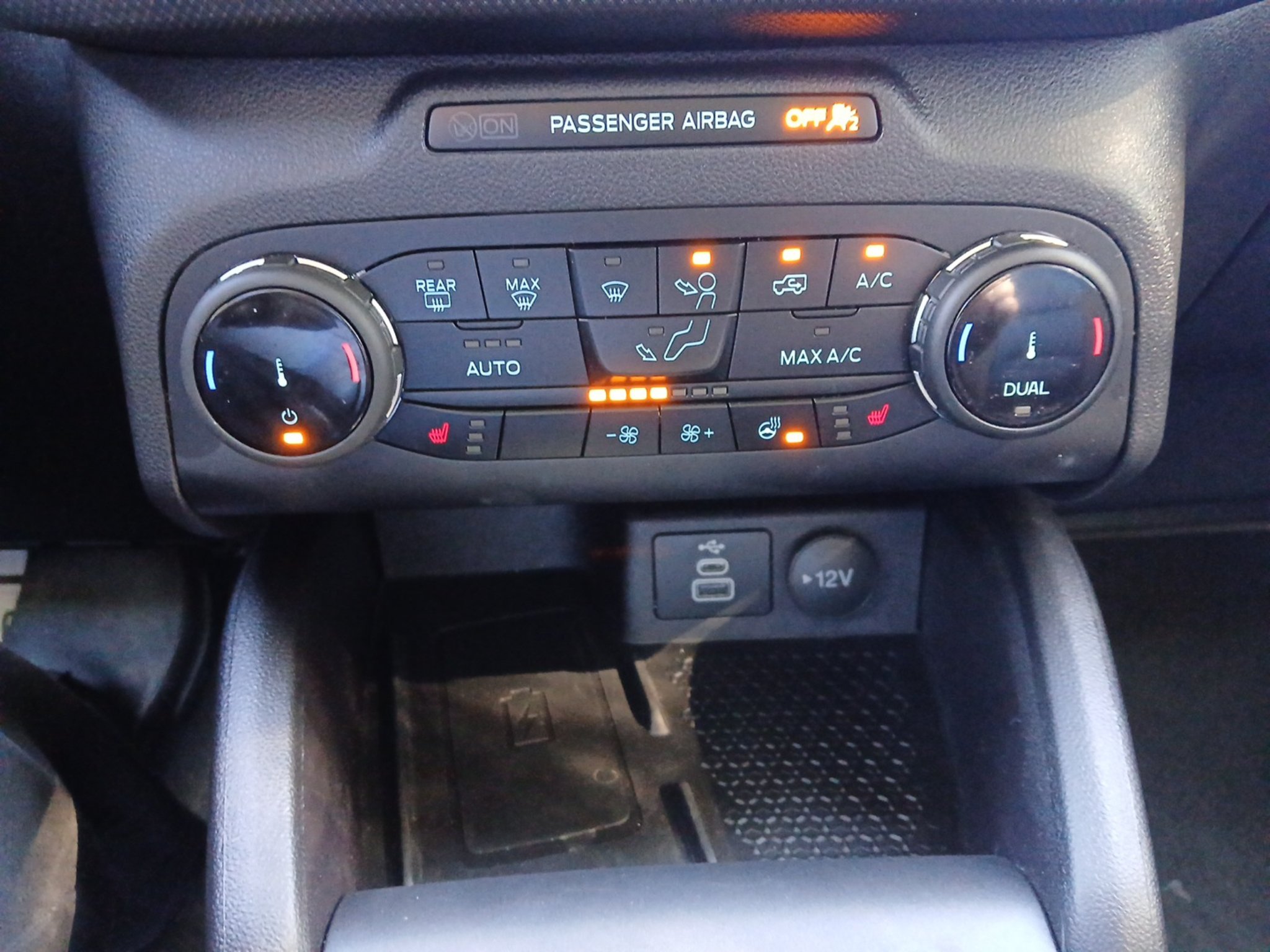 Used 2024 Ford Bronco Sport Badlands w/ Premium Package AWD/4WD image 34
