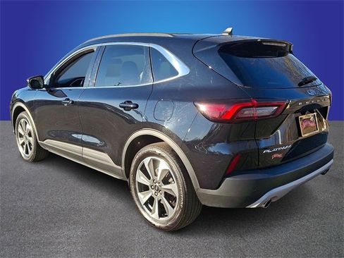 Used 2024 Ford Escape Platinum image 6