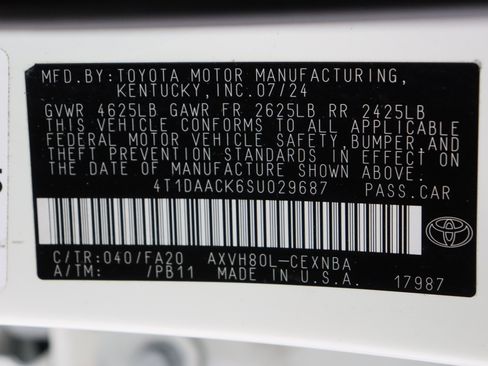 Certified 2025 Toyota Camry LE FWD image 40
