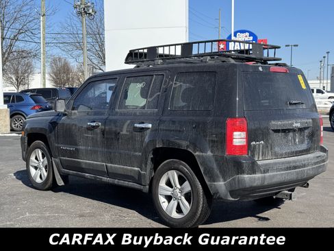 Used 2017 Jeep Patriot Sport w/ Tire & Wheel Group image 2