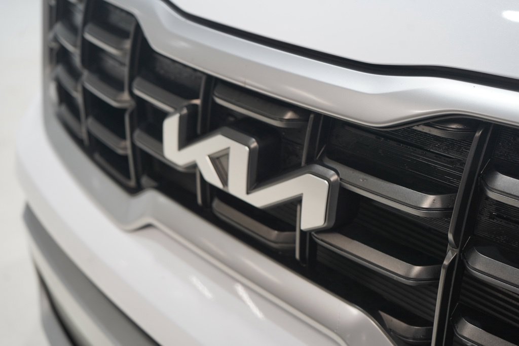 Used 2025 Kia Telluride S AWD/4WD image 11