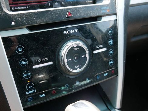 Used 2015 Ford Explorer Sport w/ Equipment Group 401A AWD/4WD image 25