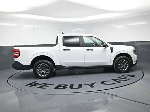 Used 2023 Ford Maverick XLT image 10