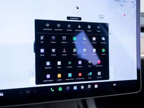 Used 2023 Tesla Model Y Long Range image 23