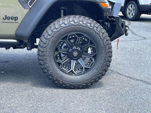 New 2025 Jeep Wrangler Unlimited Sport AWD/4WD image 13