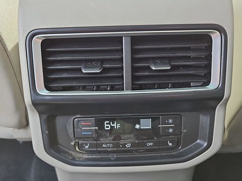 New 2026 Volkswagen Atlas SEL Premium R-Line image 19