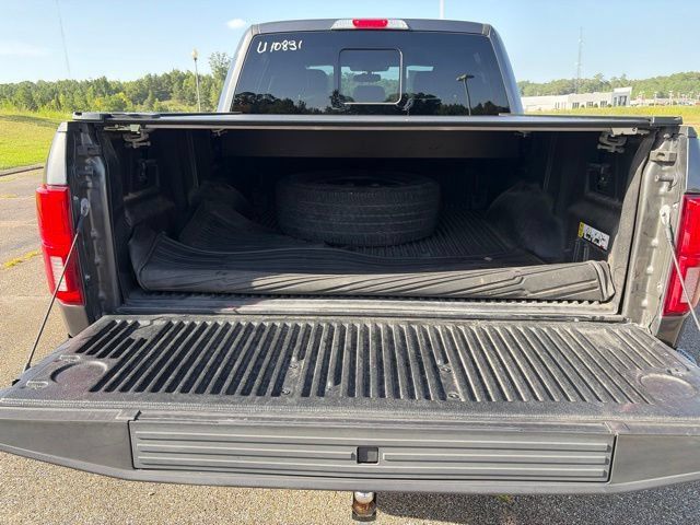 Used 2020 Ford F150 Lariat w/ Equipment Group 502A Luxury AWD/4WD image 15