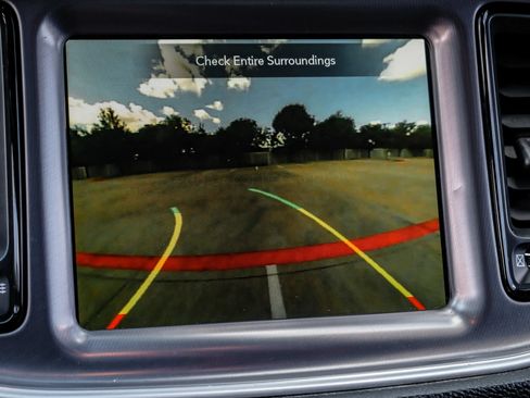 Used 2020 Dodge Challenger R/T Scat Pack RWD image 27