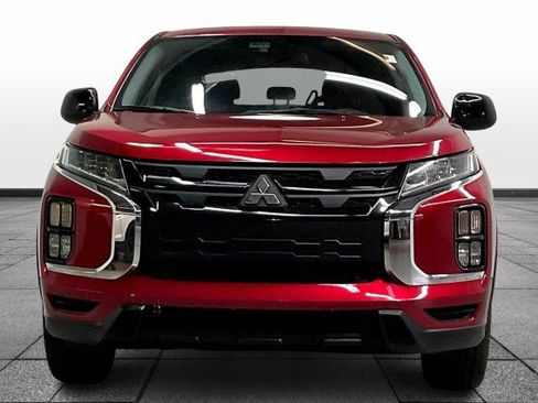 Used 2023 Mitsubishi Outlander Sport LE image 3