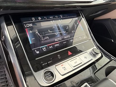 Used 2023 Audi Q7 3.0T Prestige w/ Prestige Package AWD/4WD image 23