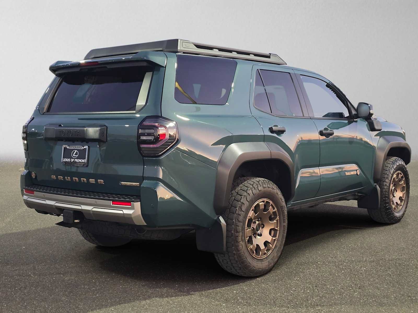 Used 2026 Toyota 4Runner Trailhunter AWD/4WD image 3