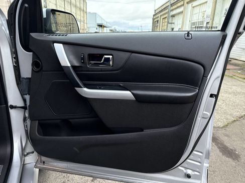 Used 2011 Ford Edge Sport w/ Driver Entry Pkg image 62
