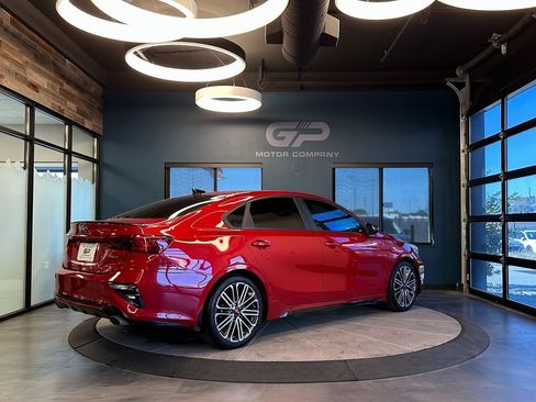 Used 2021 Kia Forte GT image 3