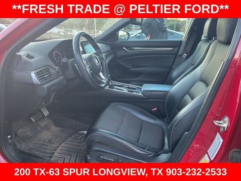 Used 2018 Honda Accord Sport image 6