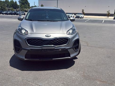Used 2020 Kia Sportage LX FWD image 5