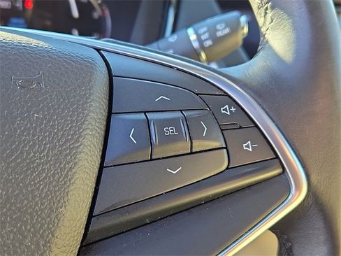 Used 2017 Cadillac XT5 Luxury w/ Driver Awareness Package image 23