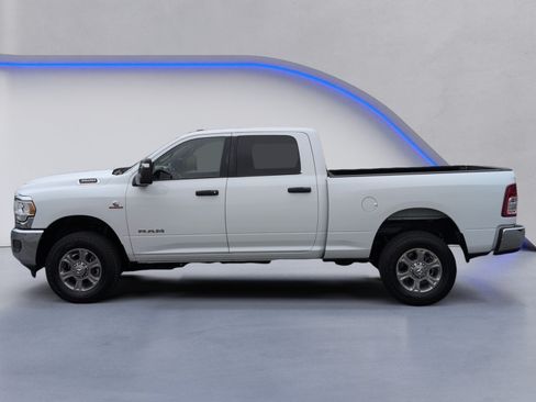 Used 2023 RAM 2500 Big Horn w/ Cold Weather Group AWD/4WD image 3
