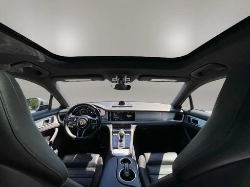 Used 2017 Porsche Panamera 4S AWD/4WD image 18