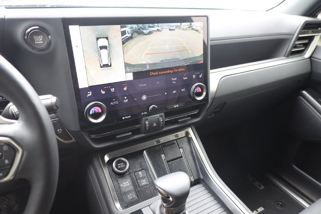 Used 2026 Lexus GX 550 w/ Cold Area Package AWD/4WD image 17