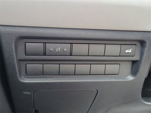 Used 2022 Mitsubishi Outlander SEL image 27