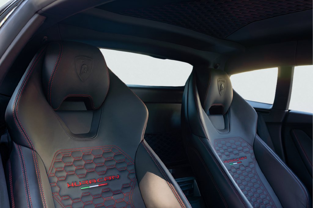 Used 2019 Lamborghini Huracan LP 580-2 RWD image 30