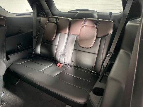 Used 2022 Ford Explorer Platinum w/ Equipment Group 601A AWD/4WD image 26