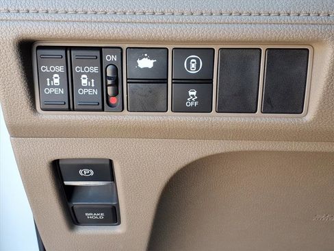 Used 2023 Honda Odyssey EX-L image 34