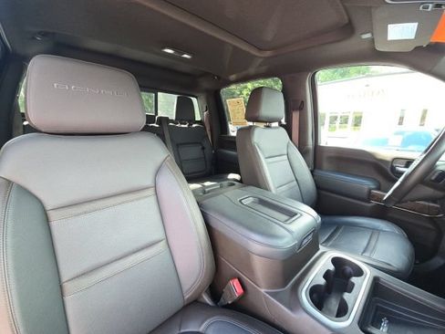 Used 2021 GMC Sierra 2500 Denali w/ Denali Ultimate Package AWD/4WD image 21