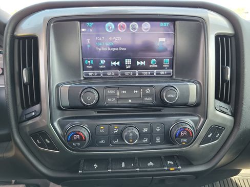 Used 2018 Chevrolet Silverado 1500 LT w/ All Star Edition image 9