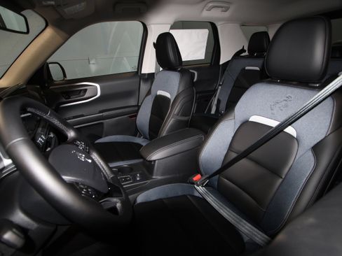 New 2025 Ford Bronco Sport Outer Banks w/ Outer Banks Tech Package+ image 3