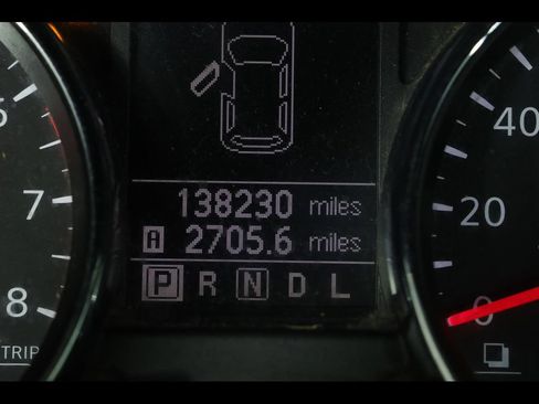 Used 2013 Nissan Rogue S AWD/4WD image 17