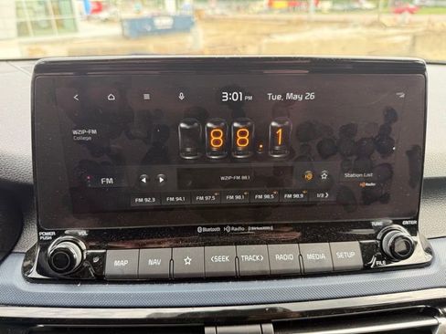 Certified 2022 Kia Seltos Nightfall Edition AWD/4WD image 12