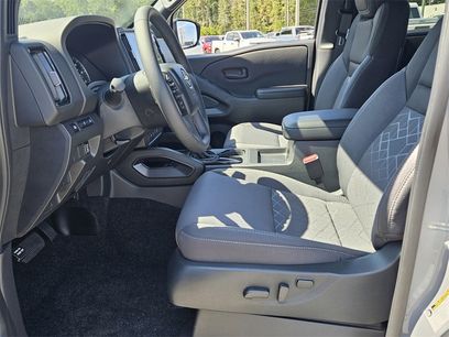 New 2026 Nissan Frontier SV w/ SV Convenience Package