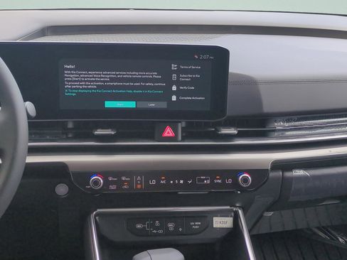 New 2026 Kia Carnival SX image 16