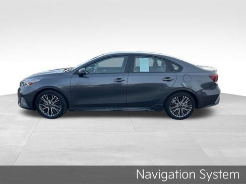 Certified 2022 Kia Forte GT-Line image 5