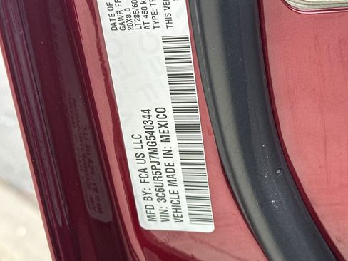 Used 2021 RAM 2500 Limited image 29