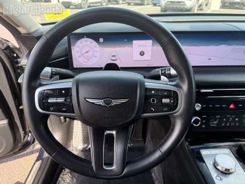 Used 2025 Genesis G80 2.5T image 14