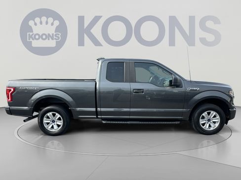 Used 2017 Ford F150 XL w/ Equipment Group 101A Mid RWD image 12