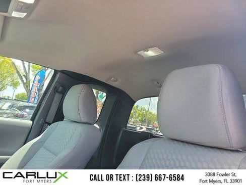 Used 2022 Toyota Tacoma SR image 19