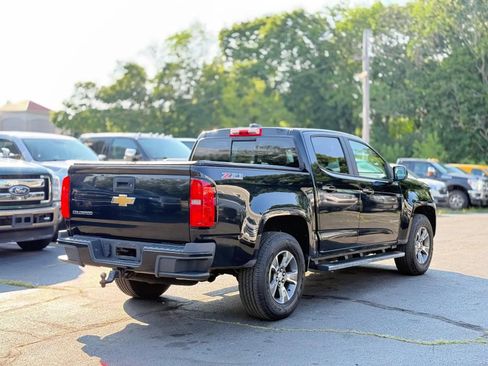 Used 2016 Chevrolet Colorado Z71 AWD/4WD image 30