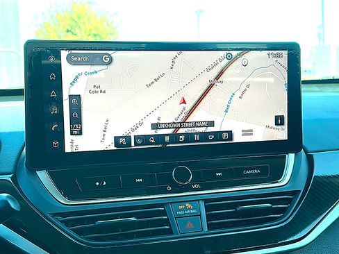 Used 2023 Nissan Altima 2.0 SR image 32