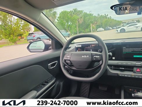 New 2026 Kia K4 FWD image 19