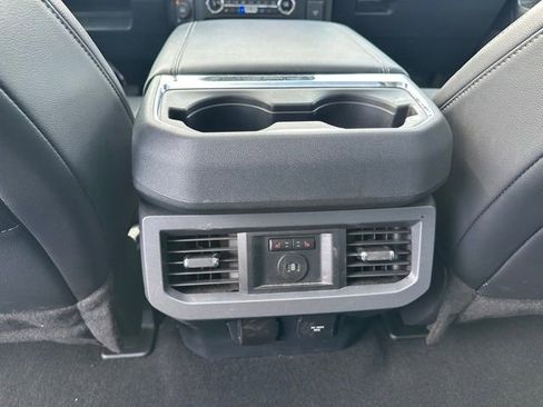 Used 2024 Ford F250 Lariat w/ Lariat Ultimate Package AWD/4WD image 12