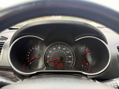 Used 2014 Kia Sorento LX image 26