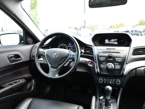 Used 2017 Acura ILX FWD image 27